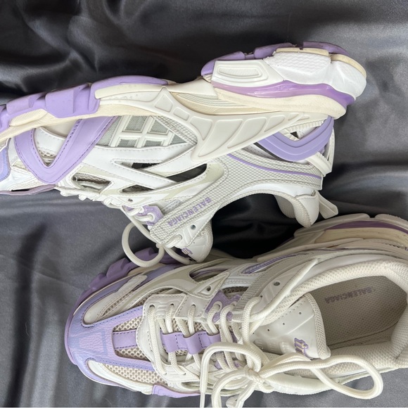 Balenciaga Sneakers - Picture 11 of 12